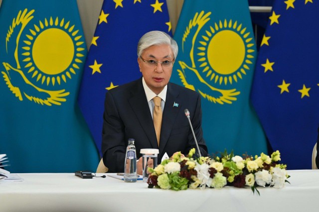 Kazakistan ve Avrupa Birliği 12 milyar dolar tutarında anlaşmalar imzaladı