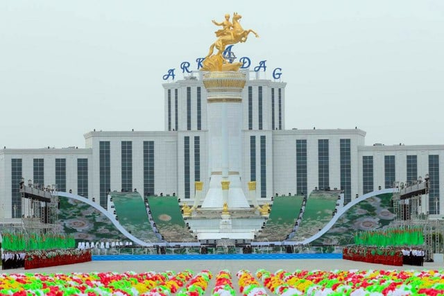 Smart city under active construction in Turkmenistan