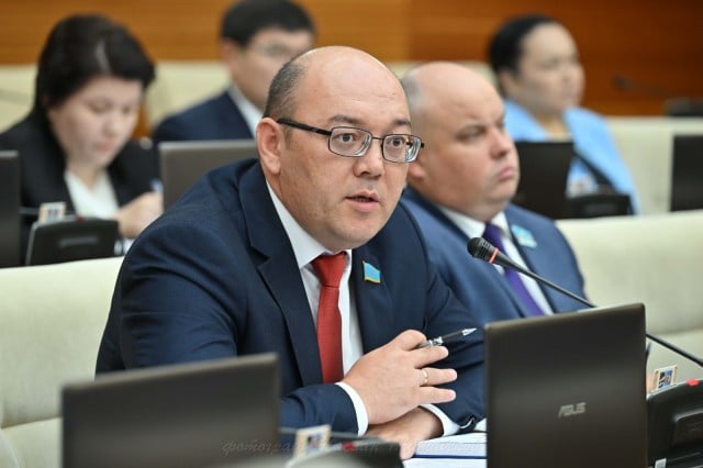 Party list registration for Kurultai elections continues in Kazakhstan